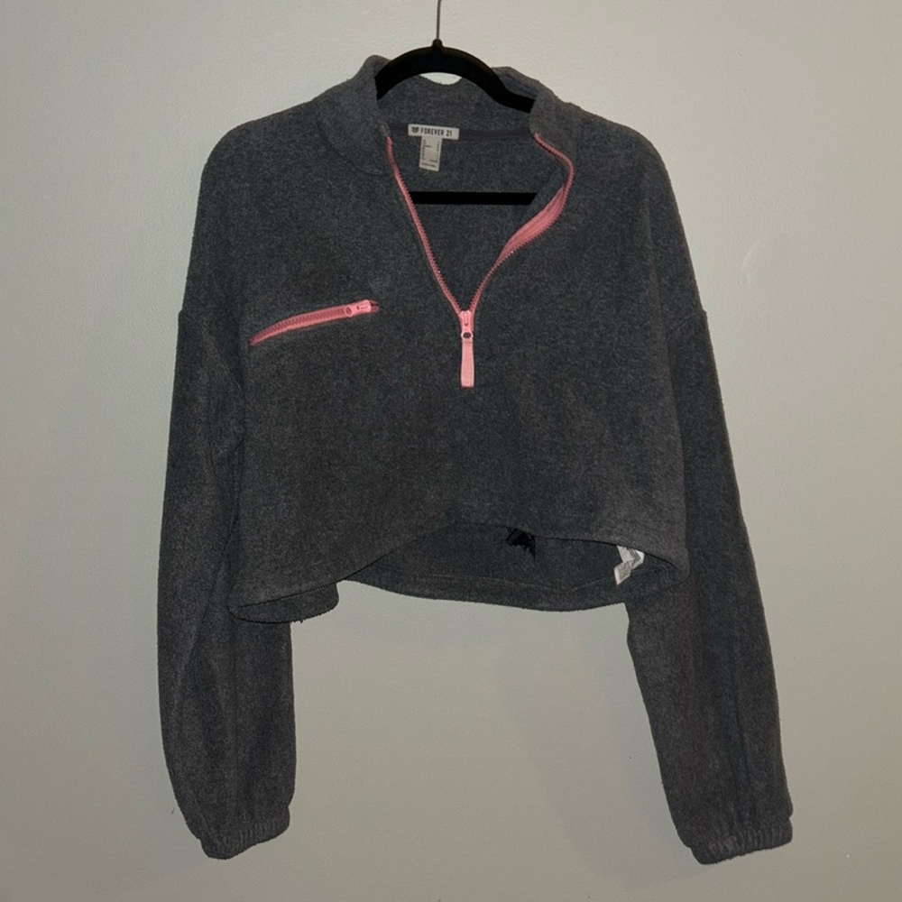 cropped fleece crewneck sweater